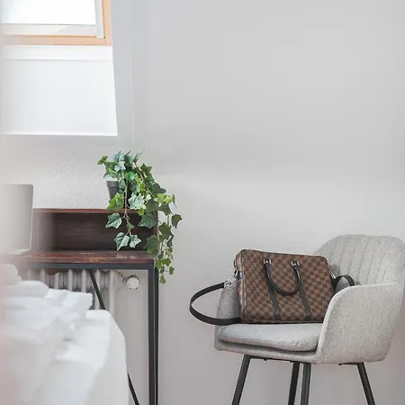 Uniquebnb - Netflix/wifi/nespresso - Flughafen/messe פילדרשטאט